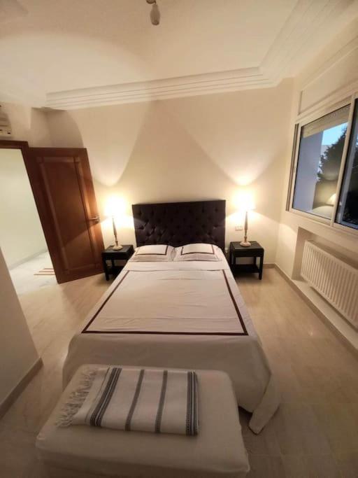 Tres Bel Appartement Idealement Place La Marsa Exterior foto
